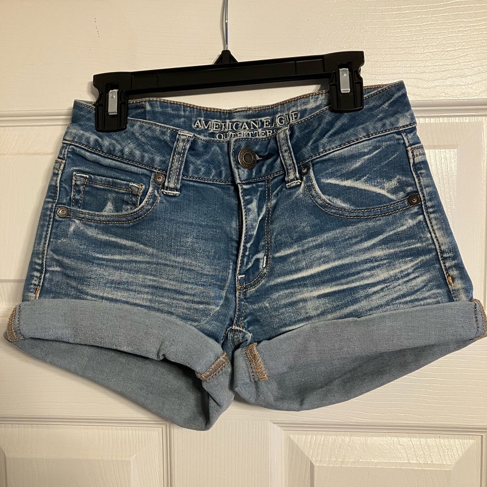 American Eagle super super stretch rolled cuff zip button fly jeans denim shorts